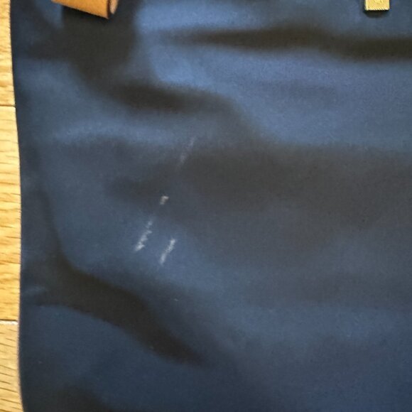 Michael Kors Nylon Kelsey Large Crossbody In Admiral - Picture 3 of 6